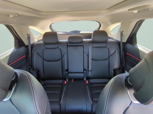 New 2026 Genesis GV70 2.5T Advanced AWD/4WD image 10