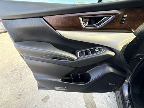 Certified 2022 Subaru Ascent Touring w/ Popular Package #2A image 13