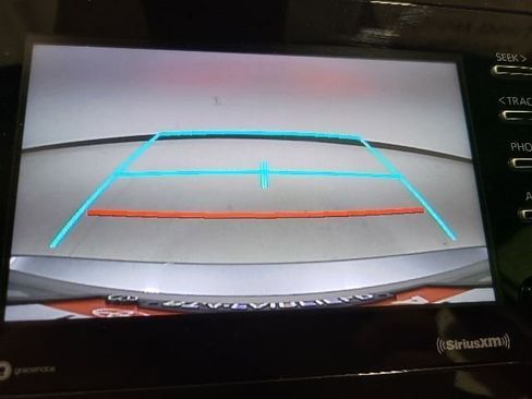 Certified 2024 Toyota Camry SE FWD image 3