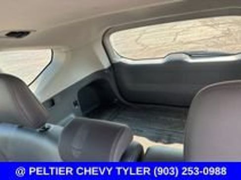 Used 2013 Toyota Prius V Five FWD image 14