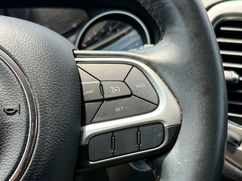 Used 2018 Jeep Compass Latitude w/ Popular Equipment Group AWD/4WD image 24