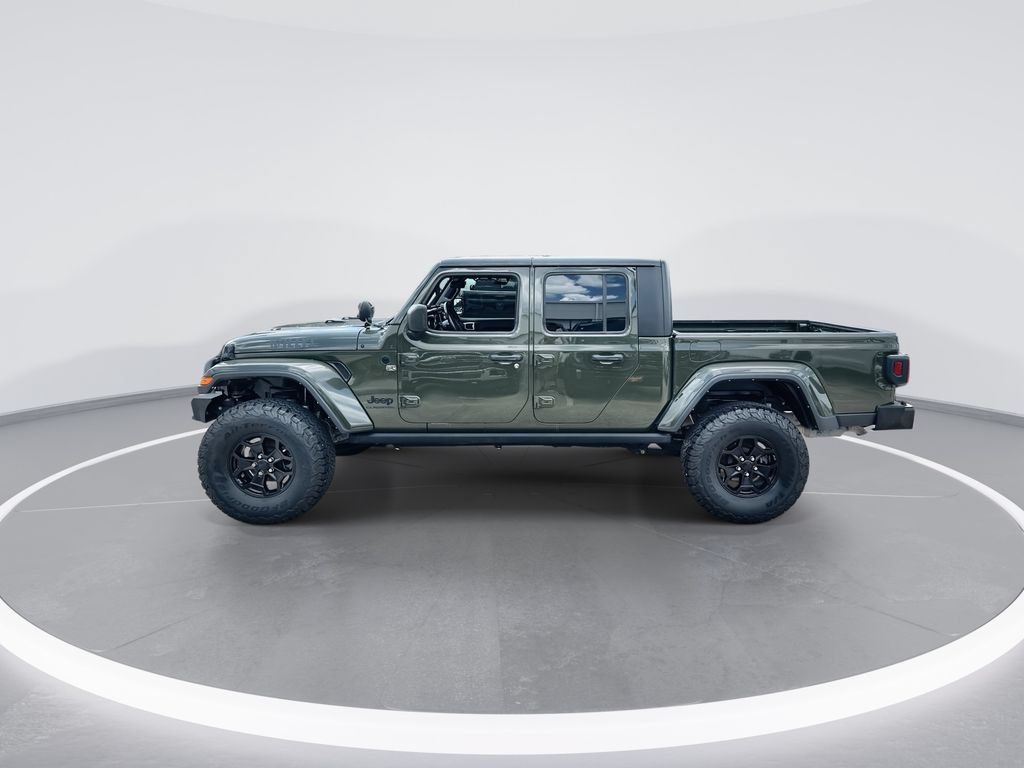 Used 2021 Jeep Gladiator Sport AWD/4WD image 5