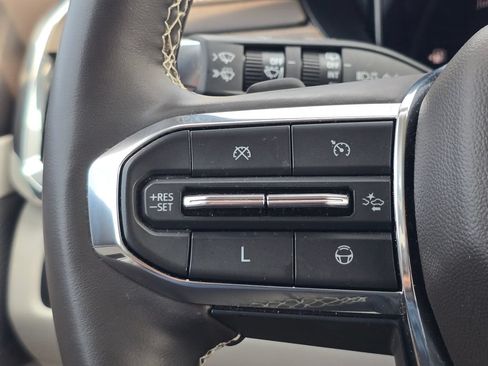Used 2024 GMC Acadia Denali w/ Super Cruise Package FWD image 19