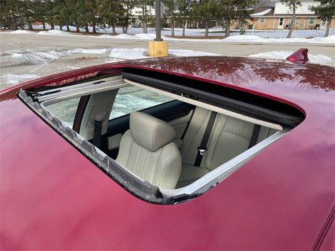 Used 2022 Honda Accord Touring image 16