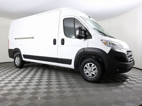 New 2026 RAM ProMaster 3500 w/ Quick Order Package 22G SLT image 3