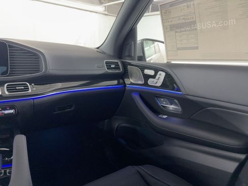 New 2026 Mercedes-Benz GLE 580 4MATIC image 28