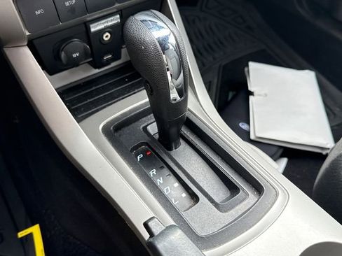 Used 2010 Ford Focus SES FWD image 31