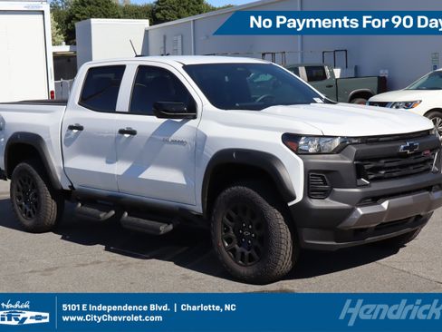 New 2026 Chevrolet Colorado Trail Boss AWD/4WD image 1