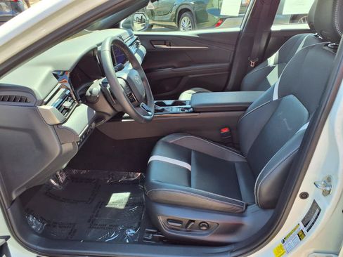 Certified 2025 Toyota Camry SE FWD image 16