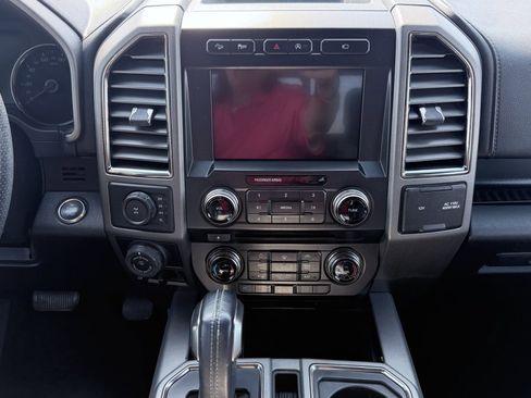 Used 2017 Ford F150 Raptor w/ Equipment Group 802A Luxury image 26