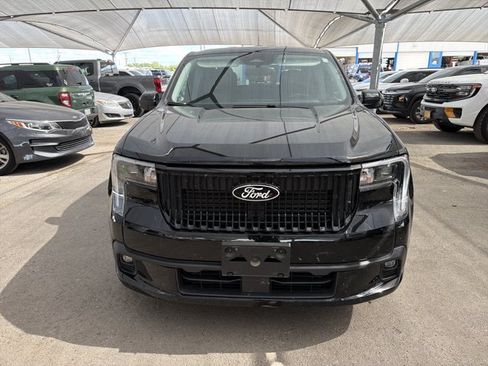 Used 2025 Ford Maverick Lobo AWD/4WD image 8