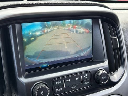 Used 2018 Chevrolet Colorado ZR2 image 22