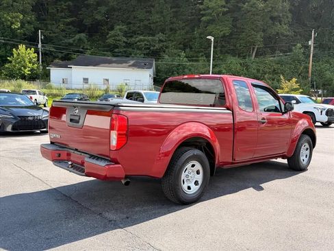 Used 2018 Nissan Frontier S RWD image 4