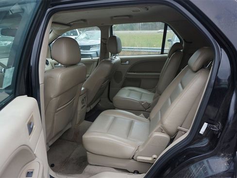 Used 2007 Ford Freestyle SEL image 8