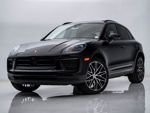 New 2026 Porsche Macan image 1