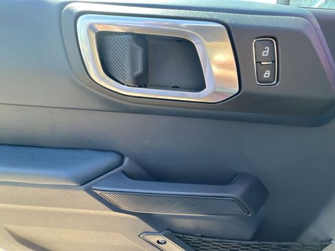 New 2026 Ford Bronco Heritage Edition image 23