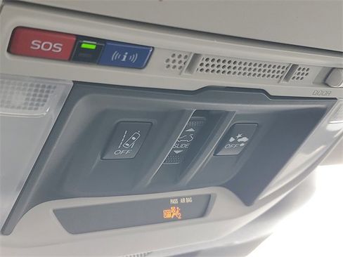 Used 2023 Subaru Forester Premium image 30