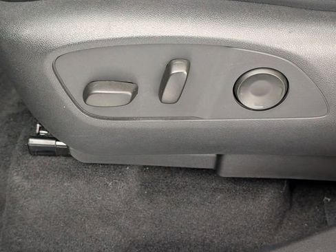 Used 2024 Chevrolet Traverse RS image 14