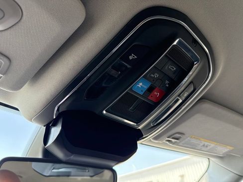 Used 2023 Jeep Grand Cherokee L Limited AWD/4WD image 26