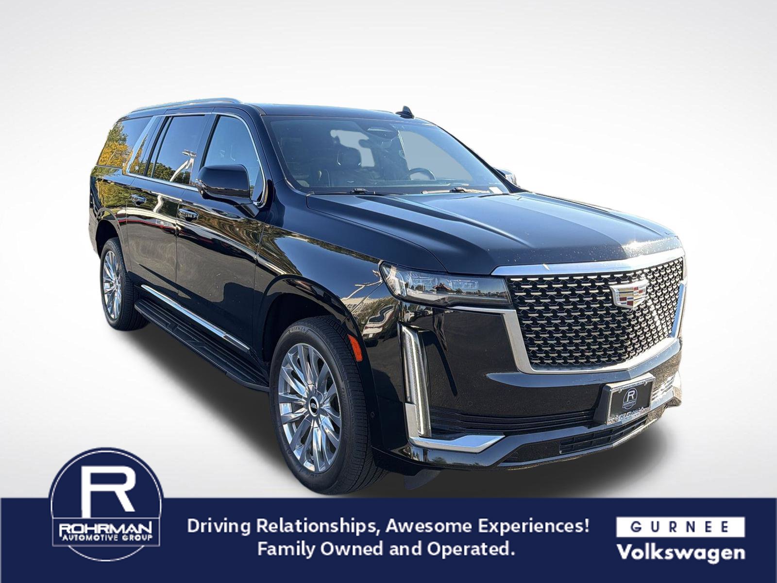 Used 2022 Cadillac Escalade ESV Premium Luxury AWD/4WD image 2