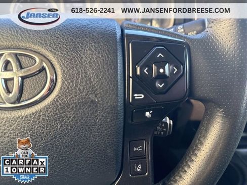 Used 2021 Toyota 4Runner Venture w/ Moonroof Package image 15