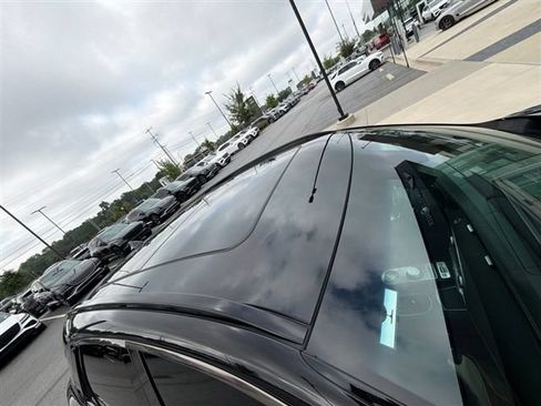 Used 2024 Genesis GV70 2.5T w/ Sport Prestige Package AWD/4WD image 9