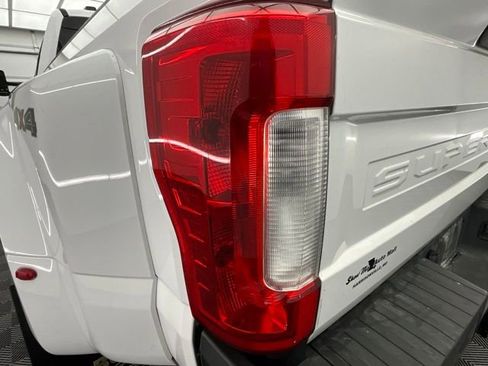Used 2021 Ford F350 XLT image 15
