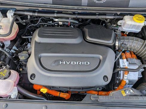 Used 2023 Chrysler Pacifica Pinnacle image 21