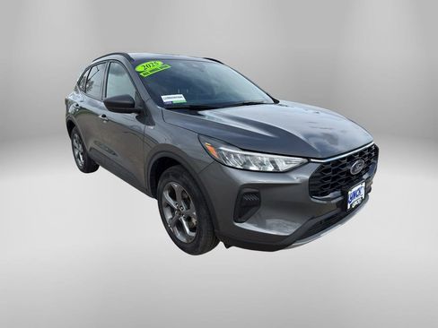 Used 2025 Ford Escape ST-Line AWD/4WD image 6