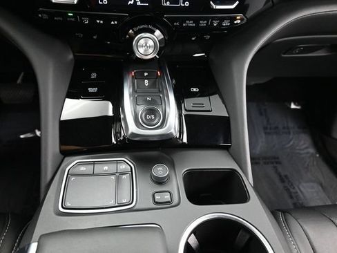 Used 2024 Acura MDX w/ Technology Package AWD/4WD image 12