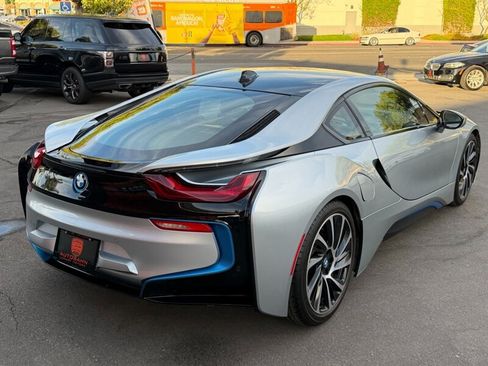 Used 2015 BMW i8 AWD/4WD image 16