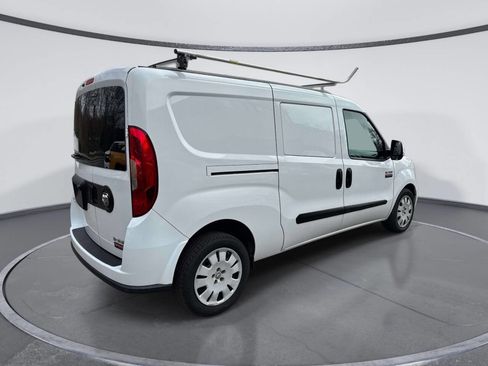 Used 2020 RAM ProMaster City Tradesman SLT FWD image 4
