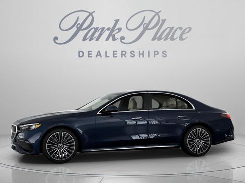 Certified 2026 Mercedes-Benz E 350 Sedan image 4