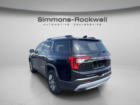 Used 2023 GMC Acadia SLT w/ Preferred Package AWD/4WD image 2