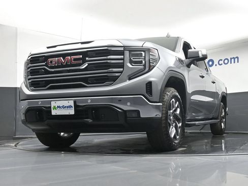 New 2026 GMC Sierra 1500 SLT w/ SLT Premium Plus Package AWD/4WD image 7