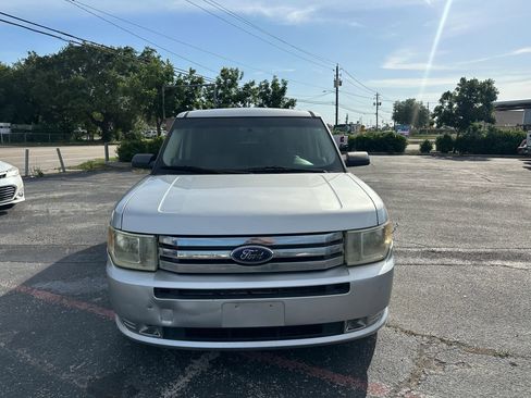 Used 2012 Ford Flex SE image 2