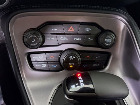 Used 2023 Dodge Challenger R/T w/ Plus Package image 10