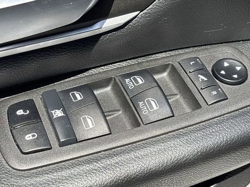 Certified 2021 RAM 1500 Big Horn RWD image 19