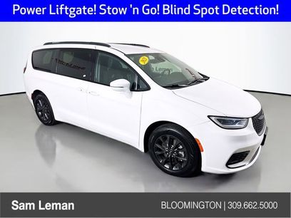 Used 2021 Chrysler Pacifica Touring w/ S Appearance Package