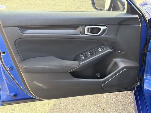 Used 2023 Honda Civic Sport image 19