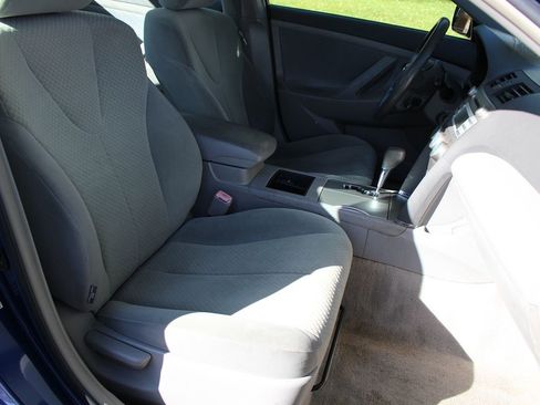 Used 2009 Toyota Camry image 17