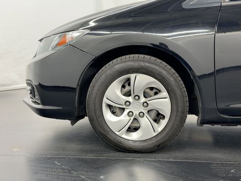 Used 2015 Honda Civic LX image 33