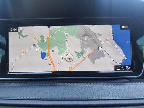 Used 2017 Mercedes-Benz S 550 4MATIC Sedan image 67