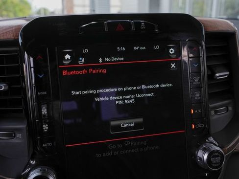 Used 2019 RAM 2500 Limited AWD/4WD image 46