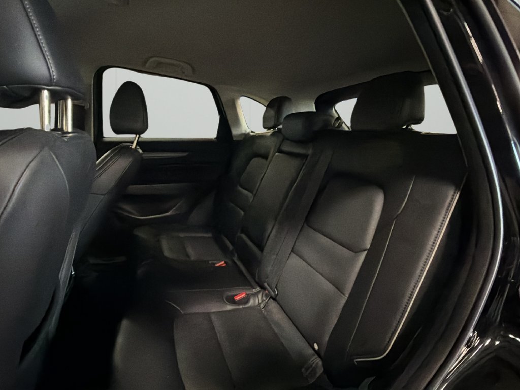 Used 2025 MAZDA CX-5 AWD 2.5 S w/ Select Package image 15