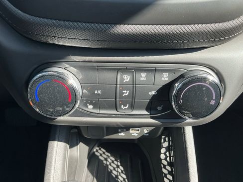 Used 2023 Chevrolet TrailBlazer LT image 21