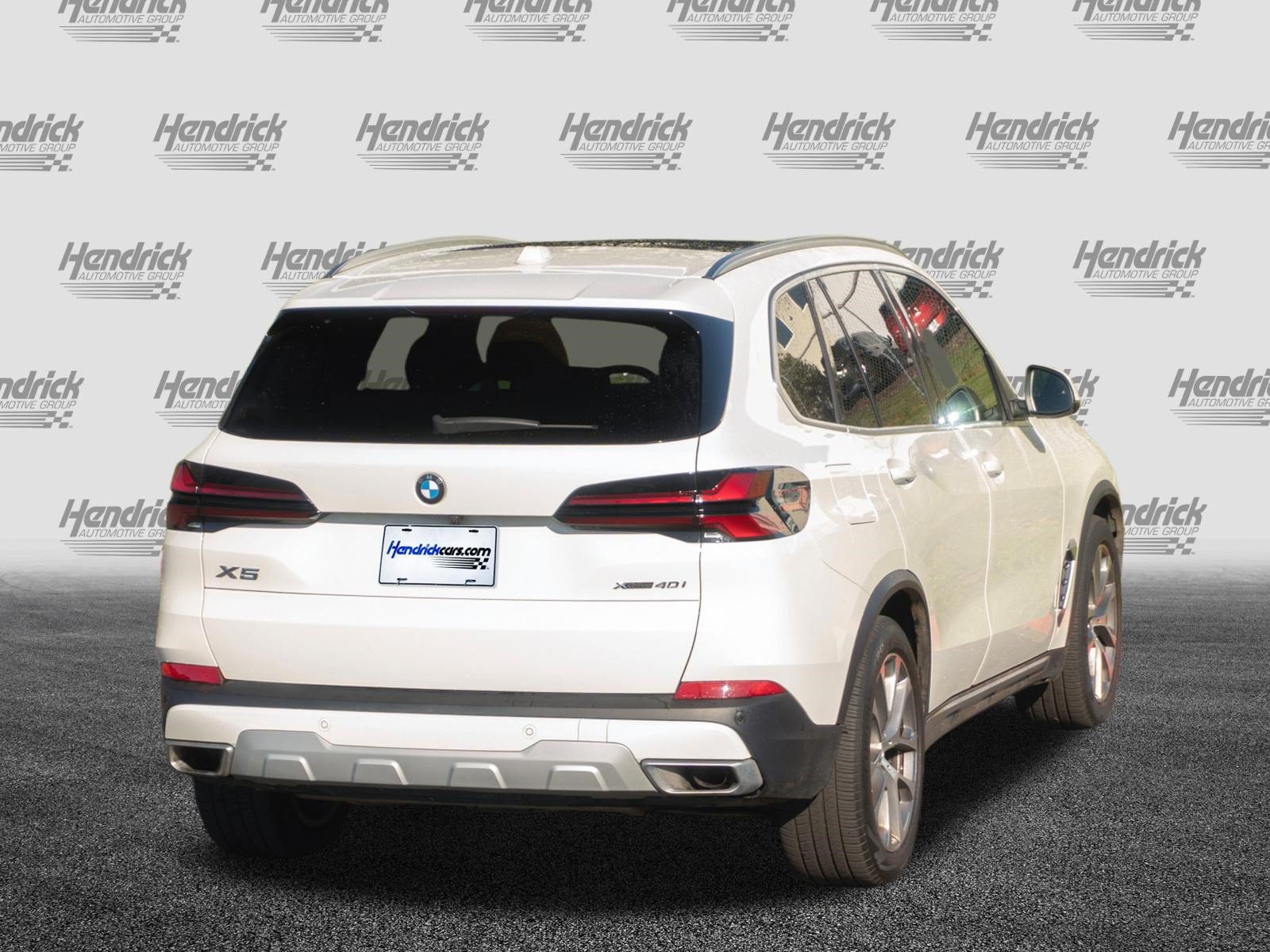 Certified 2024 BMW X5 xDrive40i w/ Executive Package AWD/4WD image 6