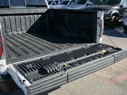 Used 2012 Ford F150 Raptor w/ Raptor Luxury Pkg image 12