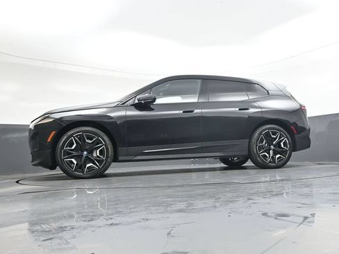 Used 2024 BMW iX xDrive50 AWD/4WD image 35