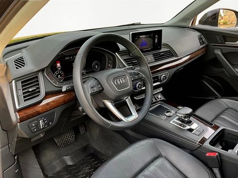 Used 2019 Audi Q5 2.0T Premium Plus w/ Premium Plus Package image 14